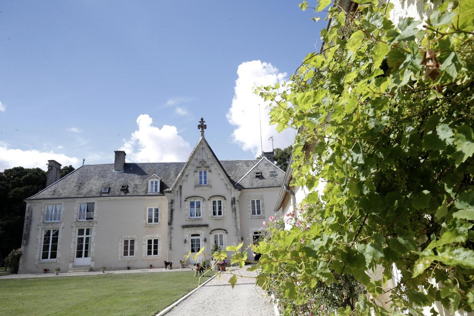 Chambres D'Hotes Chez Sylvie Donnemain-Saint-Mames Exterior foto
