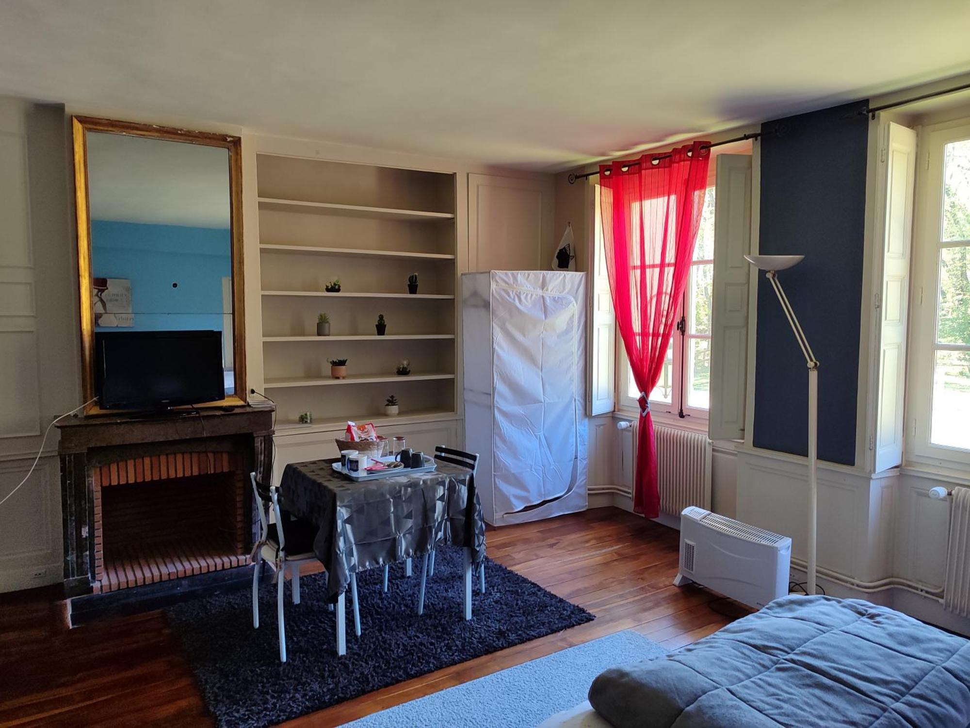 Chambres D'Hotes Chez Sylvie Donnemain-Saint-Mames Exterior foto